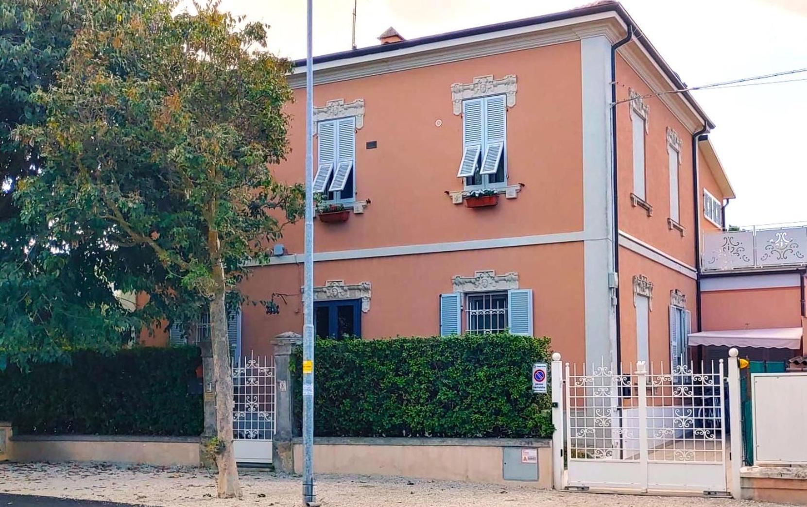 فانو Villa Liberty B&B المظهر الخارجي الصورة