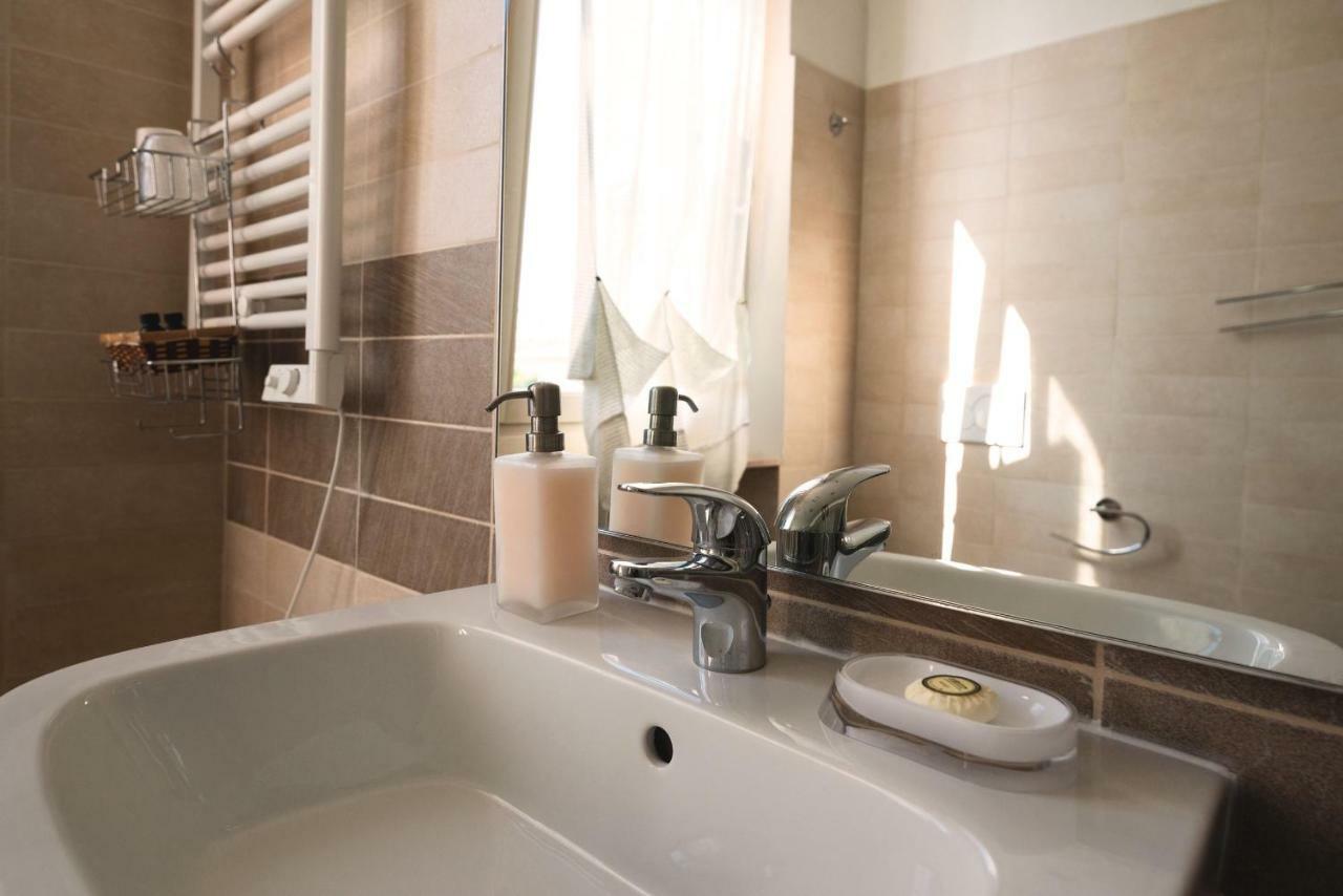 فانو Villa Liberty B&B المظهر الخارجي الصورة